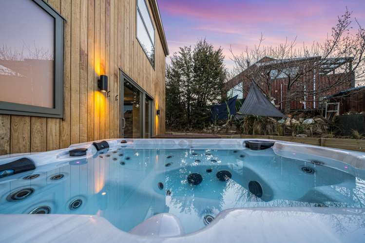 46 Trelissick Loop Castle Hill_31