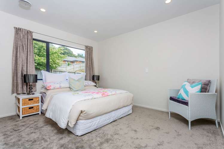 2/79 Marlborough Avenue Glenfield_13