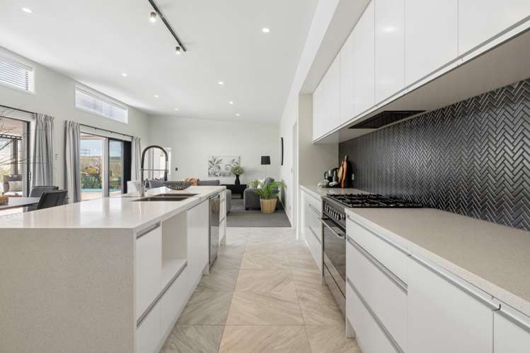 85 The Boulevard Papamoa_13
