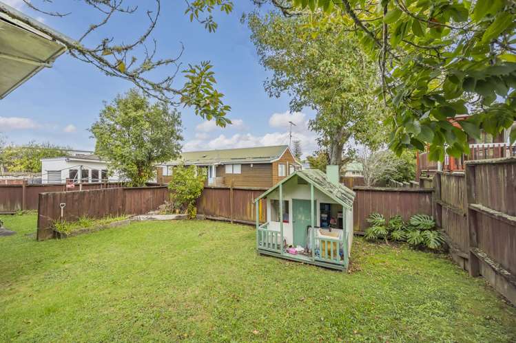 1/129 Moore Street Howick_5