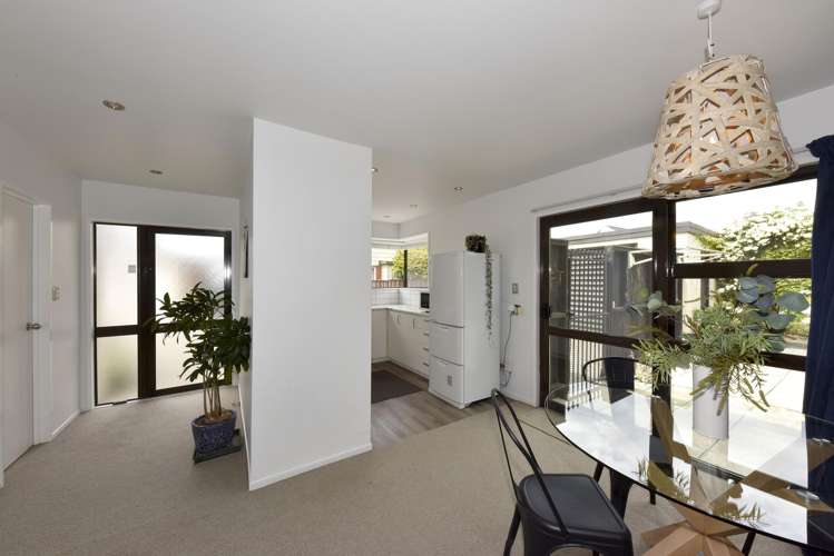 2/6 Gatonby Place Avonhead_9