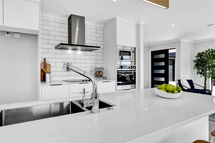 1 Vogue Circle Vogeltown_6