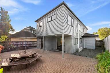 2/19a Arran Street_1