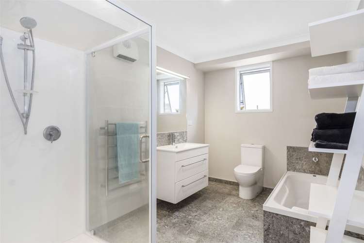 8 Tuaia Street Pyes Pa_8