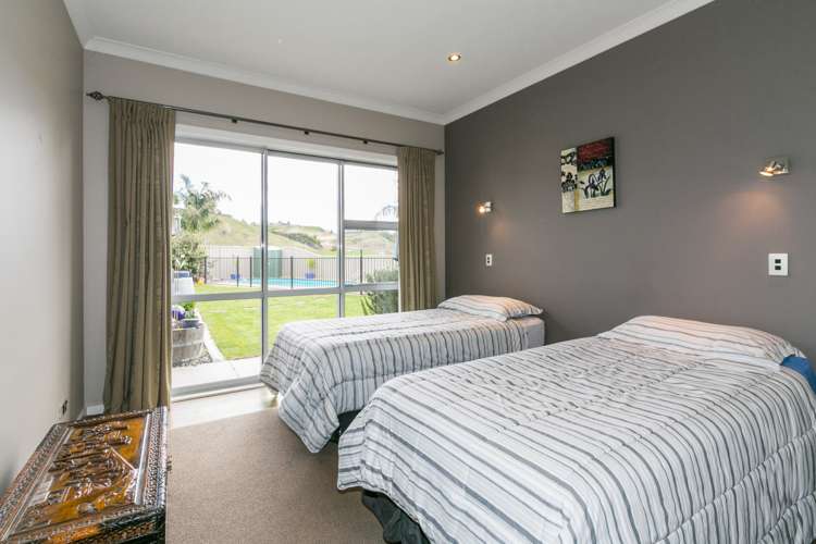 60 Merlot Drive Greenmeadows_16