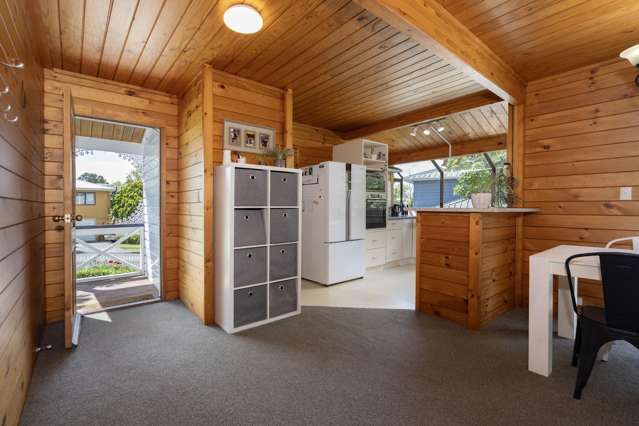 62 Rhinevale Close Henderson_3