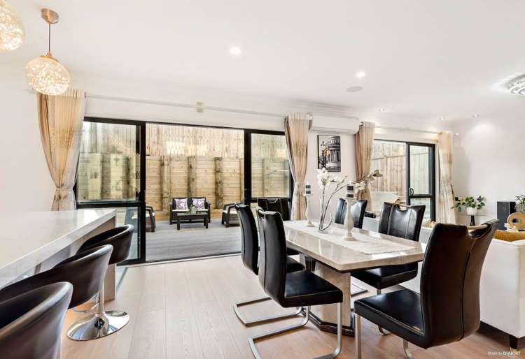 9 Lisnoble Road Flat Bush_19