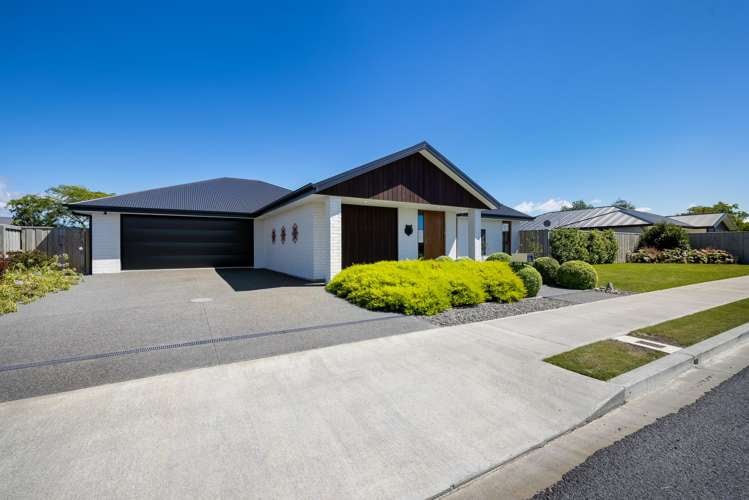 2 Deans Place Amberley_17