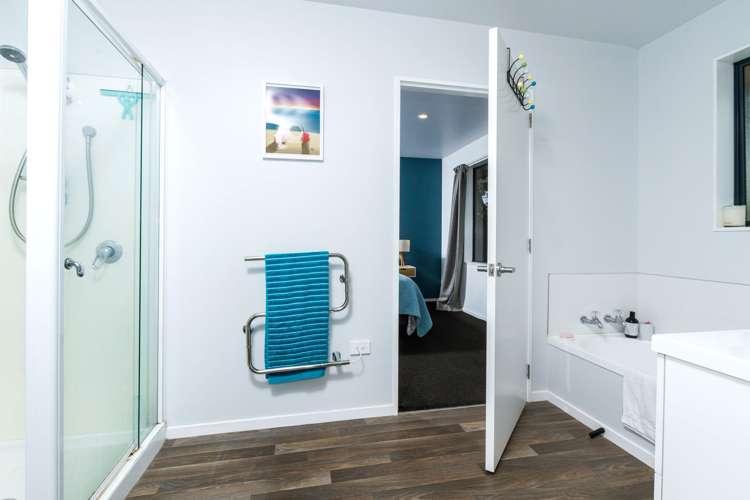 50 Malthouse Crescent Brightwater_14