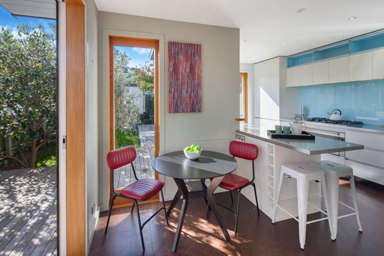 13 Picton Avenue Newtown_3