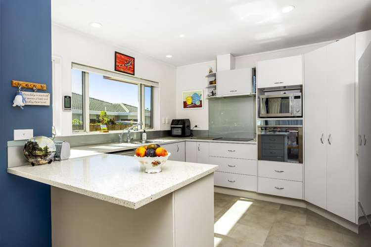 69A Lakeside Drive Orewa_8