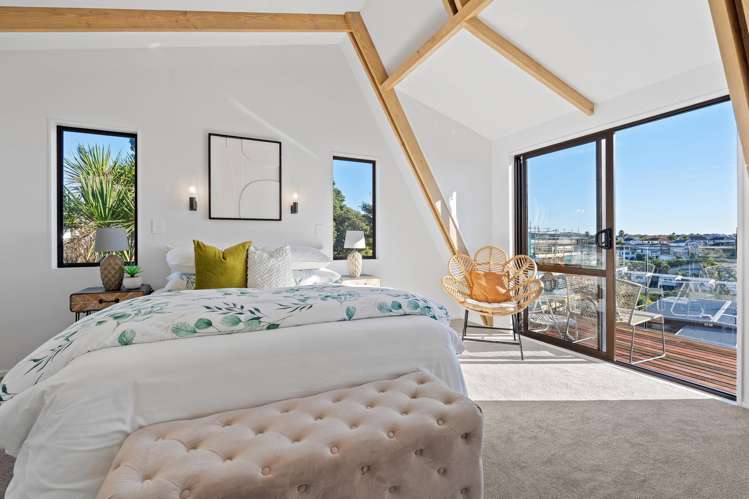 2/13 Braemar Road Rothesay Bay_9