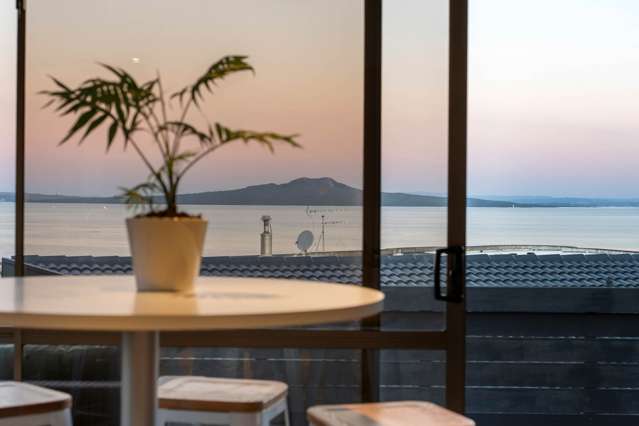 1/27 Churchill Road Murrays Bay_3