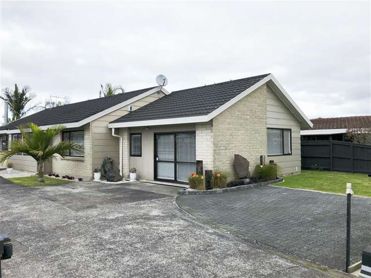 22 Sturges Road Henderson_14