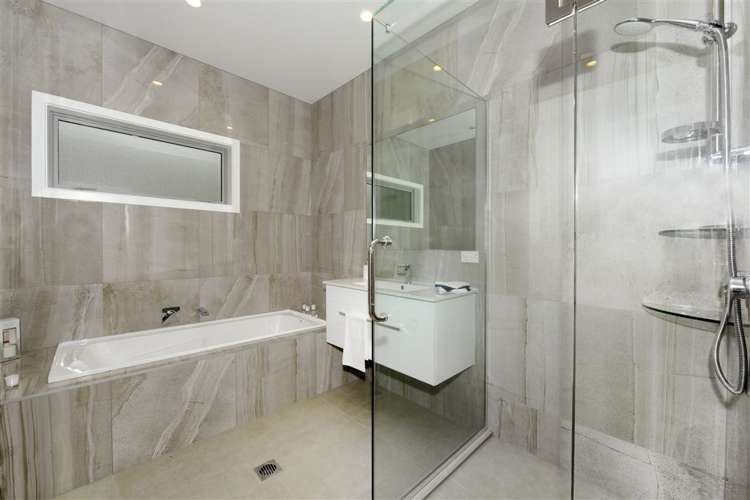 10 Atatu Lane Wigram_11