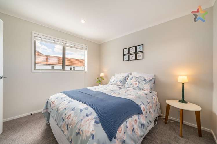 2 Latimer Way Petone_14