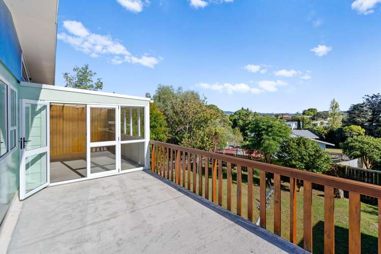 8 Earls Place Onerahi_6