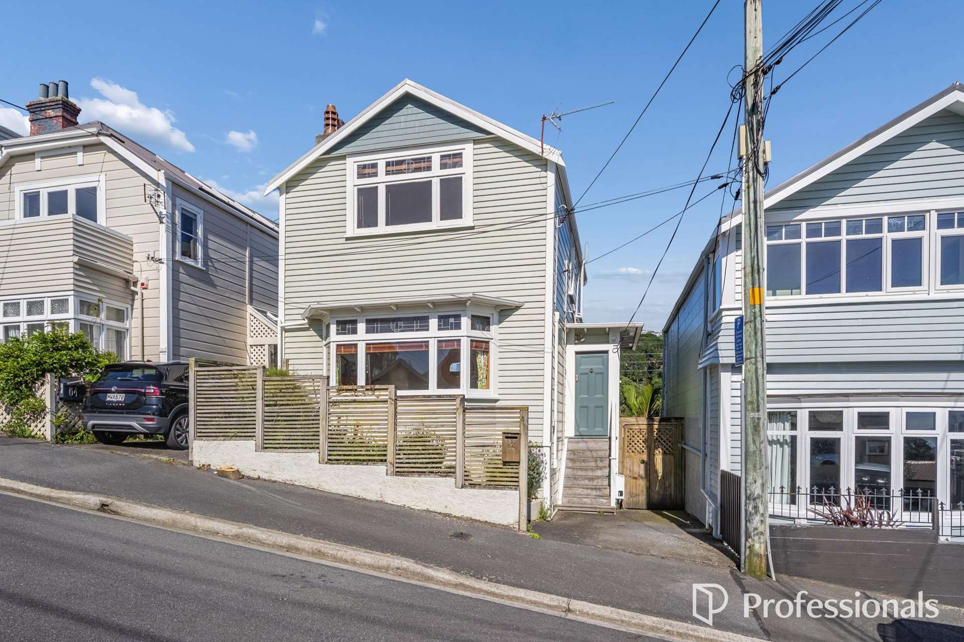 82 Nairn street Mount Cook_0