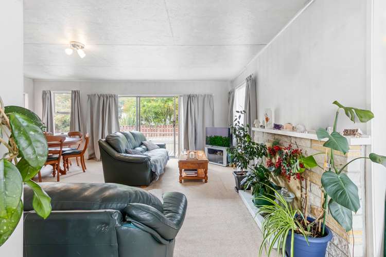 107 Pandora Avenue Westbrook_12