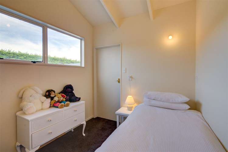 2469 Tram Road West Eyreton_10