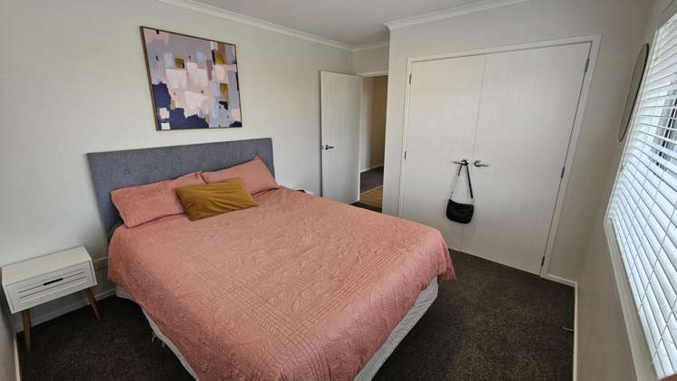 13 Birdie Lane Waiwhakaiho_21