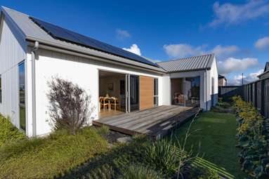 1 Kenepuru Crescent_4