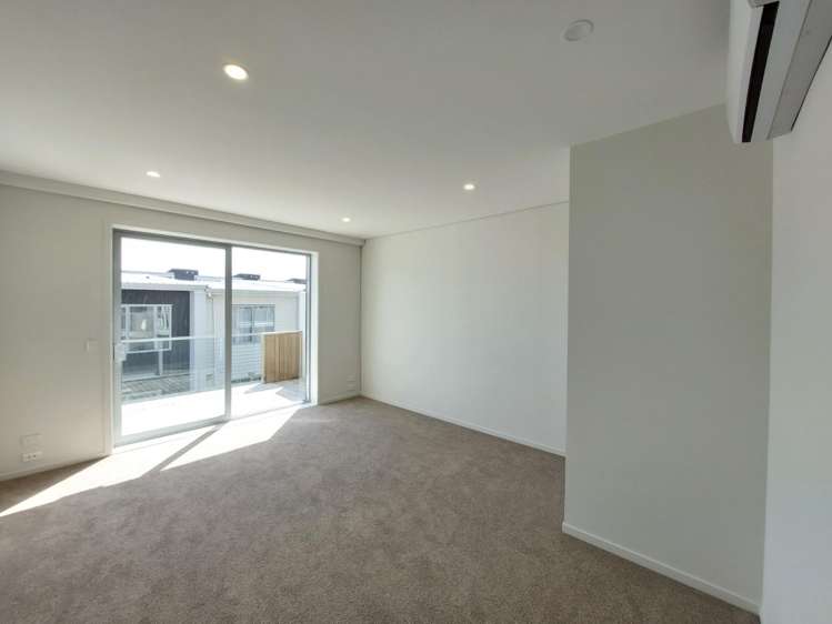 9 Wharetana Crescent 1732_1