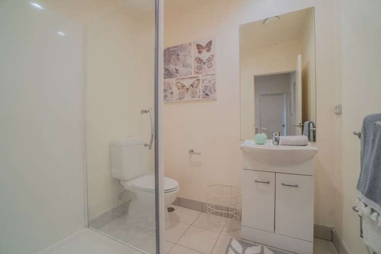 25/3 Wagener Place Mount Albert_13