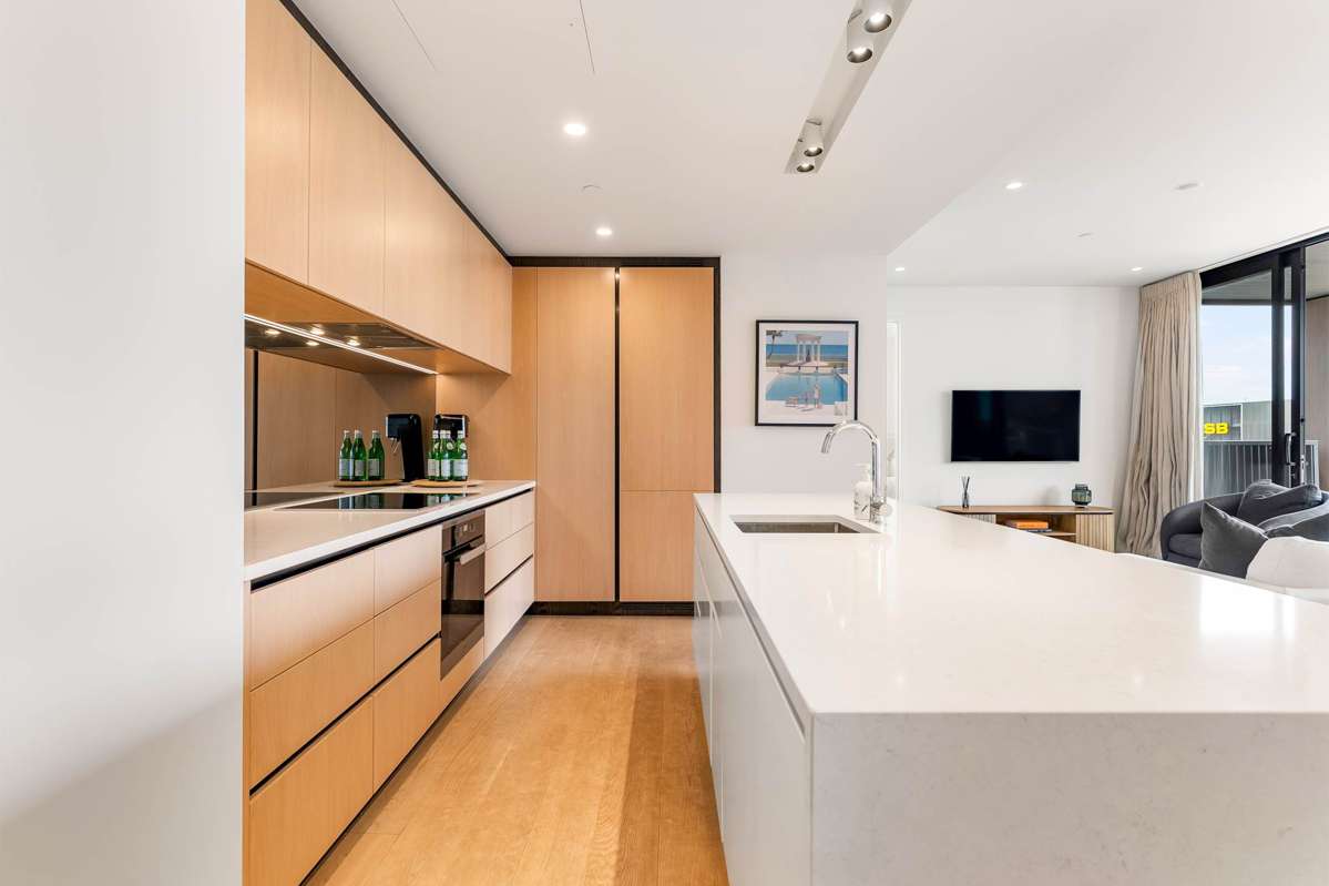 506/70 Daldy Street_5