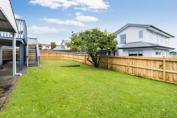 244 Te Atatu Road Te Atatu South_13