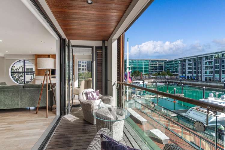 1A/22 Pakenham Street Auckland Central_22