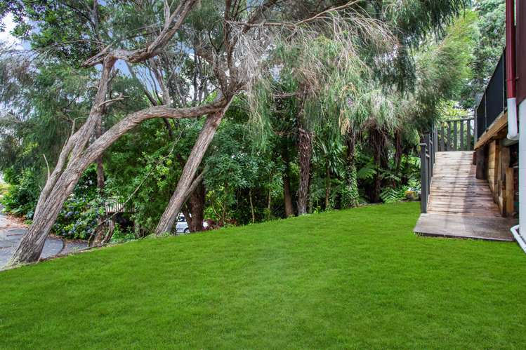 2/20 Reid Road New Lynn_14