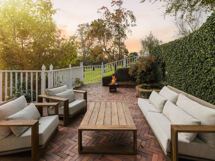 19 Kelly Place Chartwell_21