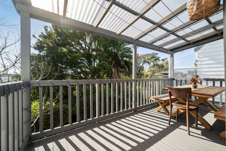 2/1 Mulberry Place Glenfield_14