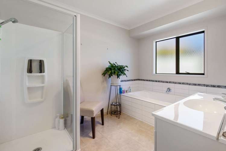 42 Kupe Drive Whitianga_10