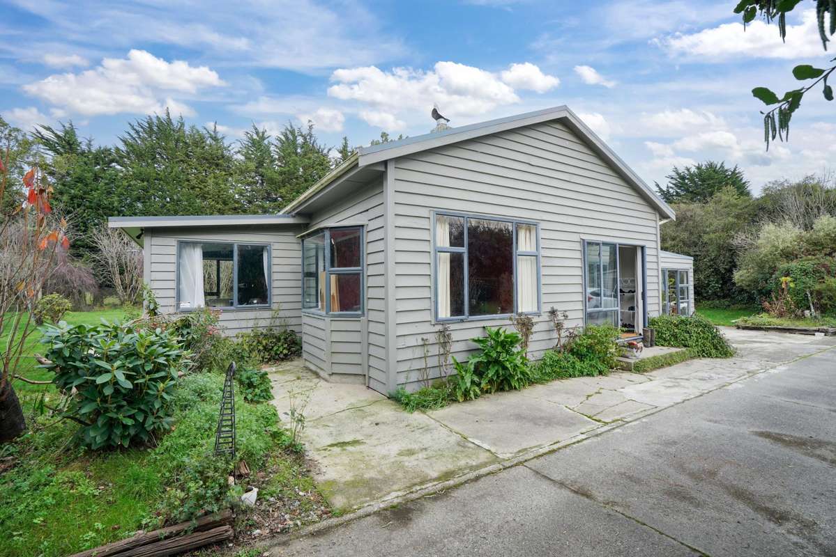 215 Rakahouka Grove Bush Road_1