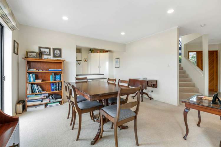 2/18 Kiteroa Terrace Rothesay Bay_15