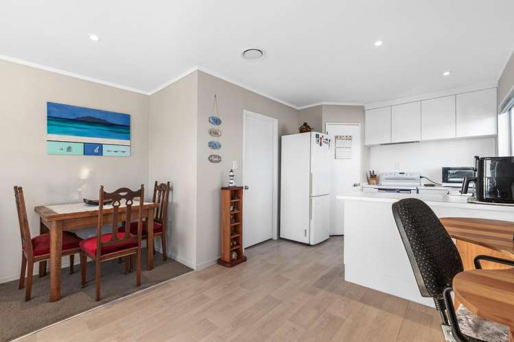 17a Meander Drive Welcome Bay_6
