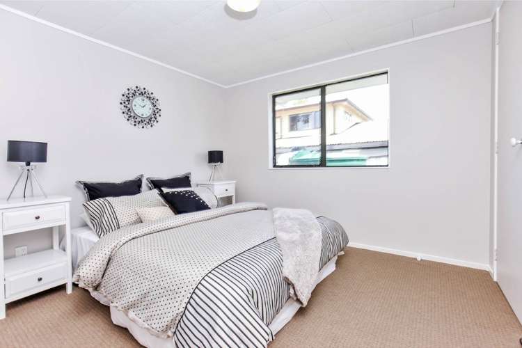 28b Longburn Road Henderson_8