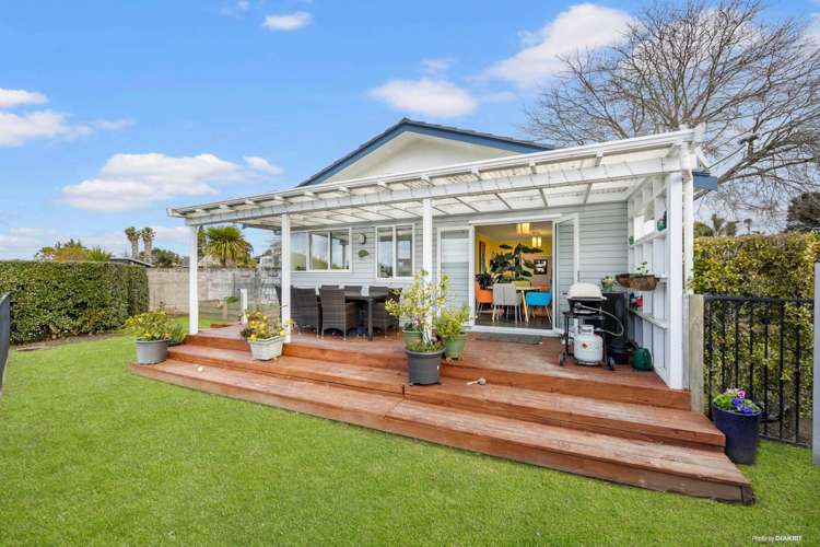 3 Realm Place Massey_11