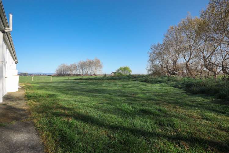 1240 Argyle Otahuti Road Winton Surrounds_5