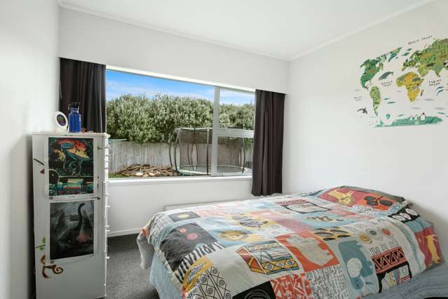 8 Sandleigh Drive Athenree_4