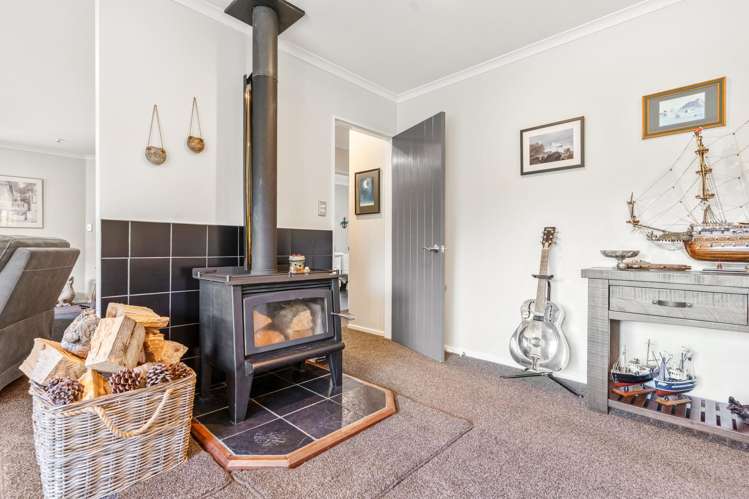 5523 Masterton Castlepoint Road Whakataki_12