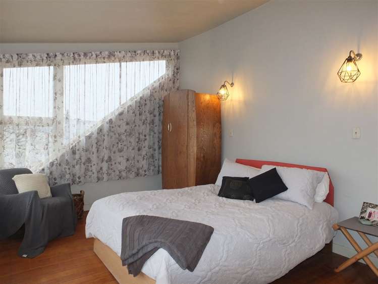 1 Saint Johns Avenue Highfield_17