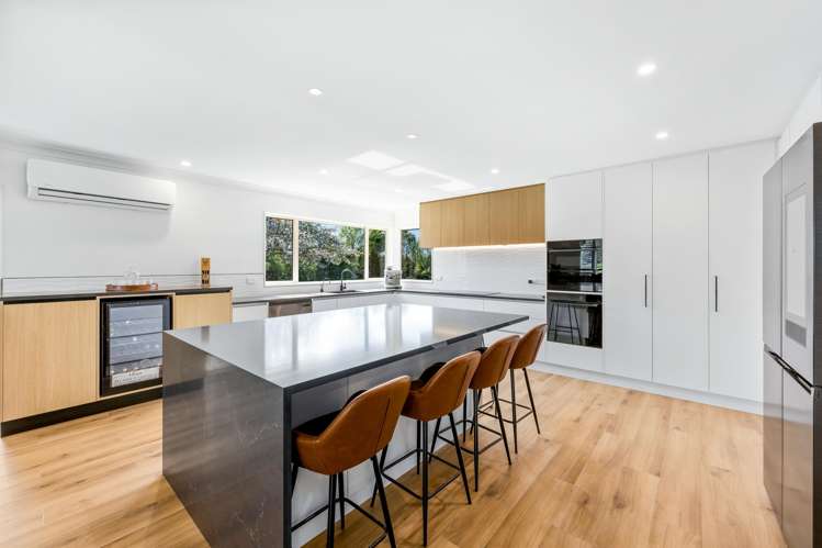1432 Courtenay Road_2