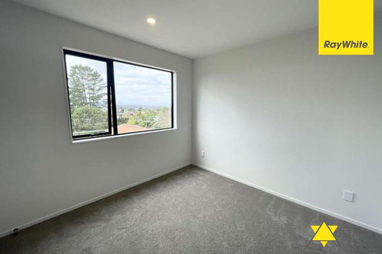 25/241 Don Buck Road Massey_5