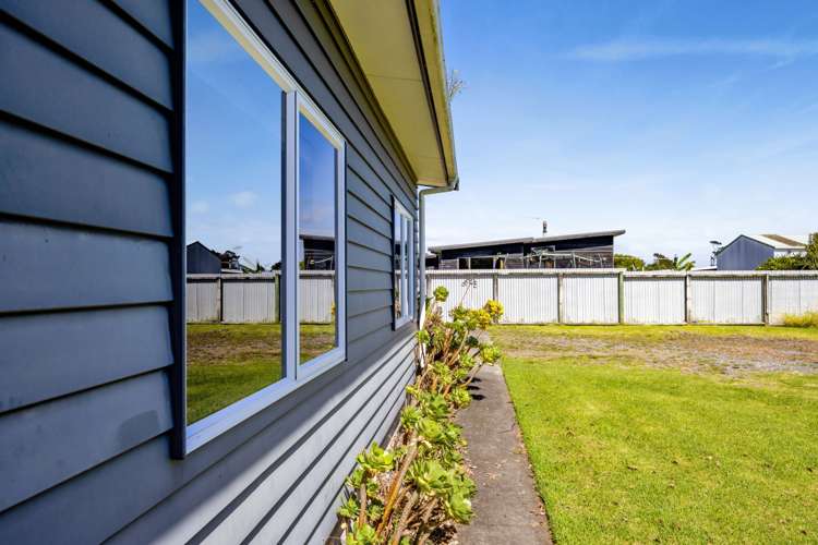 18 Fox Street Okato_28