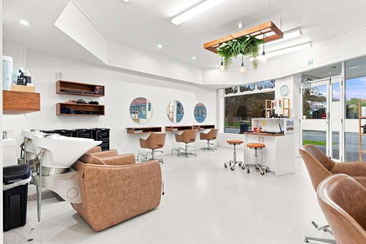 282 Kaikorai Valley Road Bradford_10