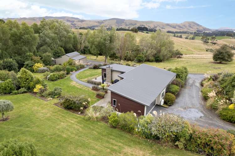 37 Settlement Hill Road Owaka_16