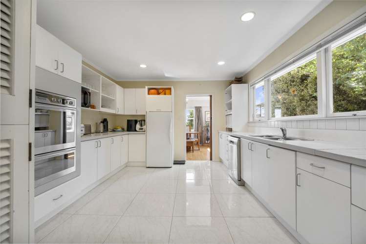 9 Stoneyroyd Gardens Remuera_12